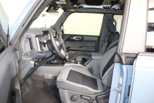 2025 Ford Bronco Big Bend photo 16