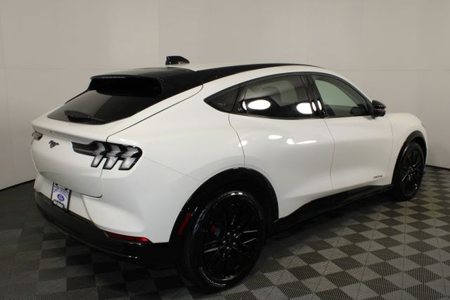 2025 Ford Mustang Mach-E Premium photo 2
