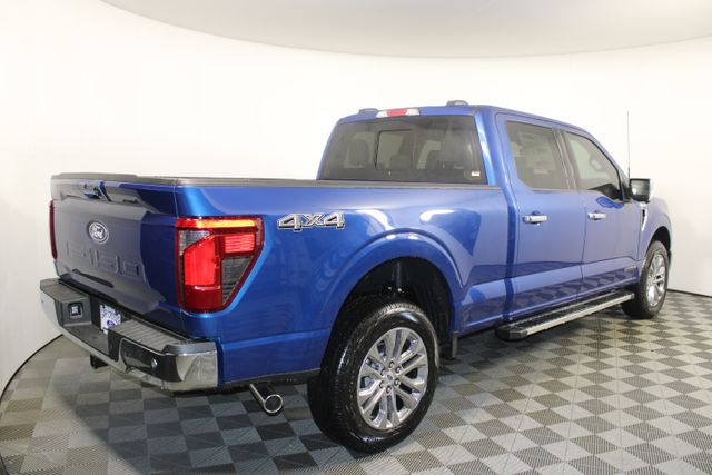 2025 Ford F-150 XLT photo 2