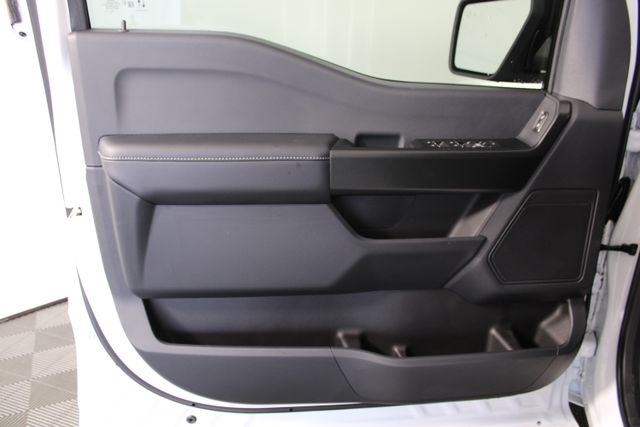 2025 Ford F-150 STX photo 15