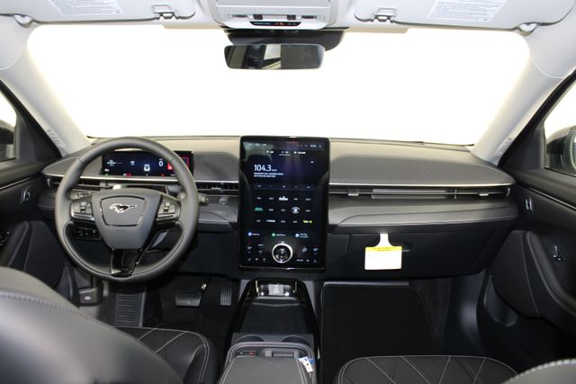 2025 Ford Mustang Mach-E Select photo 8