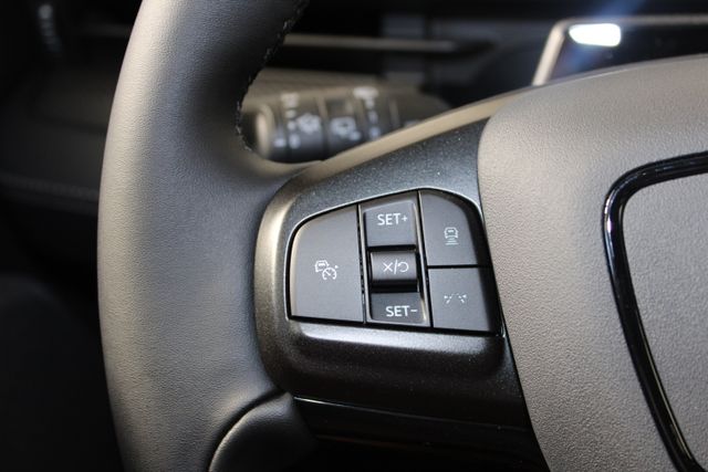 2025 Ford Mustang Mach-E Select photo 11