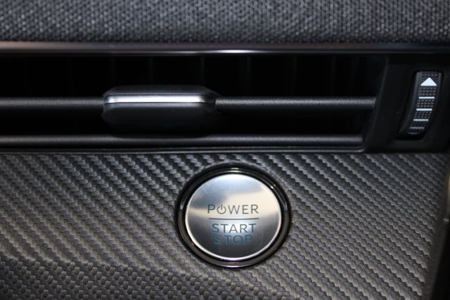 2025 Ford Mustang Mach-E Select photo 13