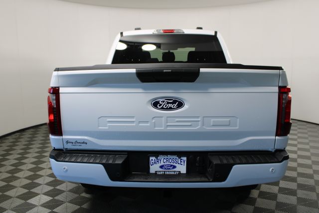 2025 Ford F-150 STX photo 4