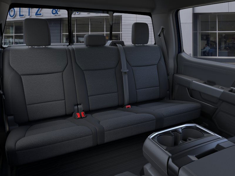 2025 Ford F-150 XLT photo 9