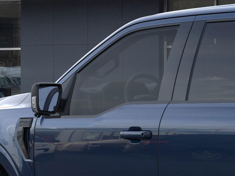 2025 Ford F-150 XLT photo 17