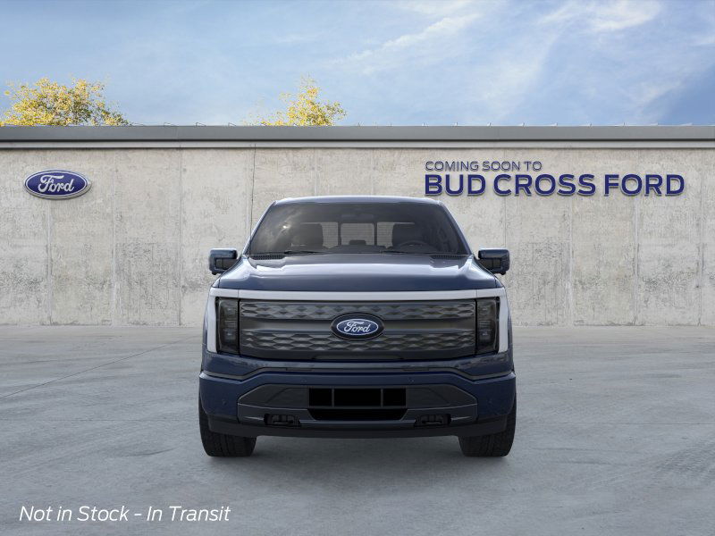 2025 Ford F-150 Lightning Lariat photo 5