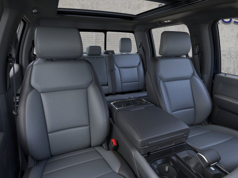 2025 Ford F-150 Lightning Lariat photo 9