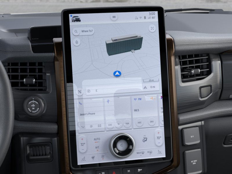 2025 Ford F-150 Lightning Lariat photo 13