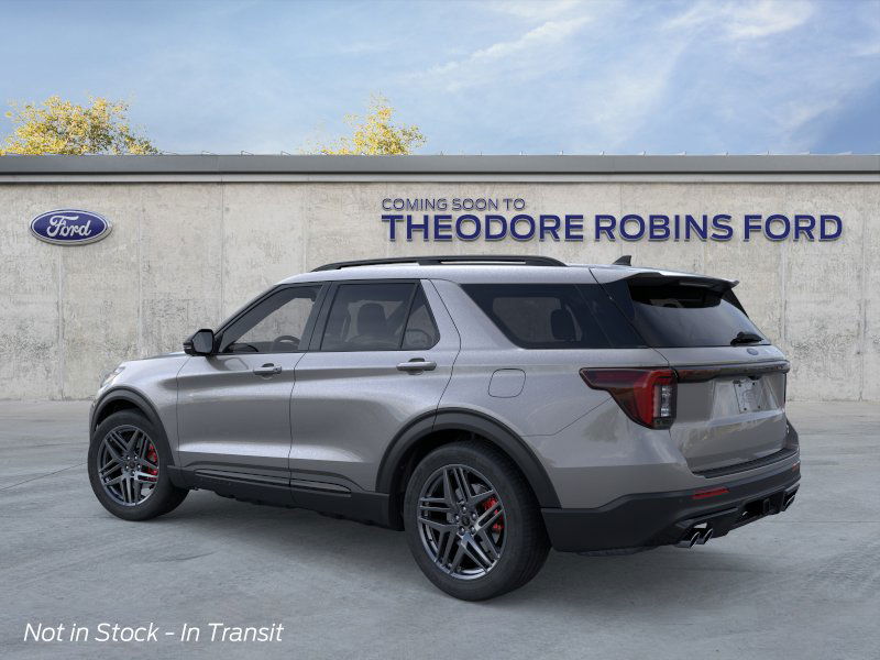 2025 Ford Explorer ST photo 3