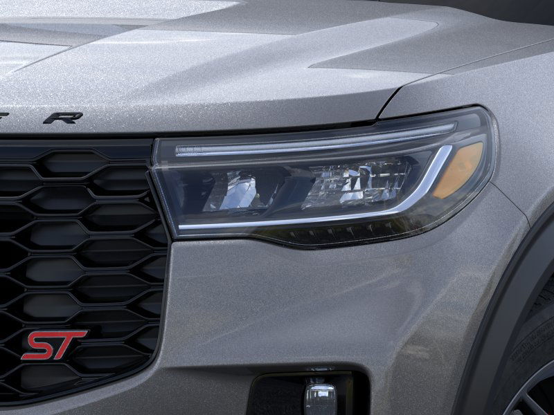 2025 Ford Explorer ST photo 16