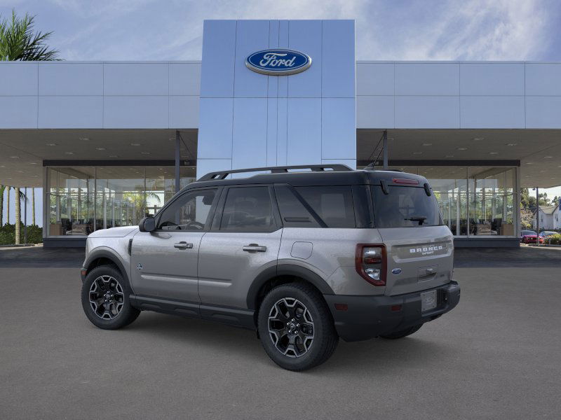 2025 Ford Bronco Sport Outer Banks photo 3