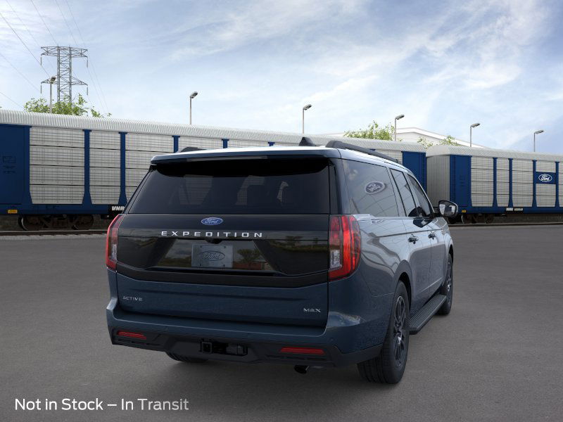 2025 Ford Expedition MAX photo 6