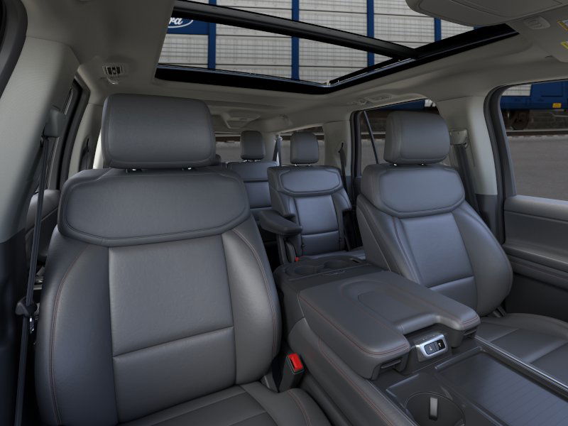 2025 Ford Expedition MAX photo 8