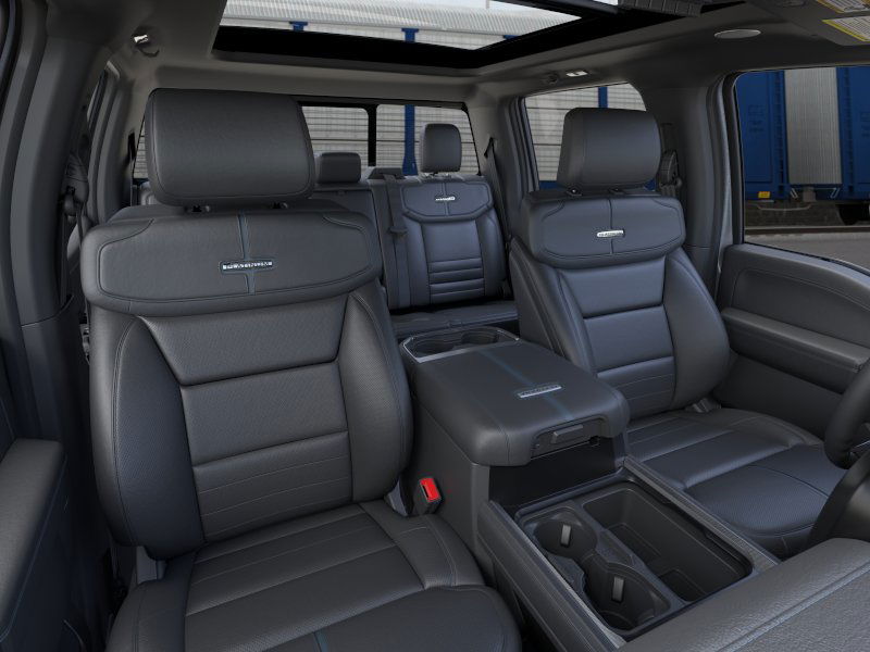 2026 Ford F-350 Platinum photo 9