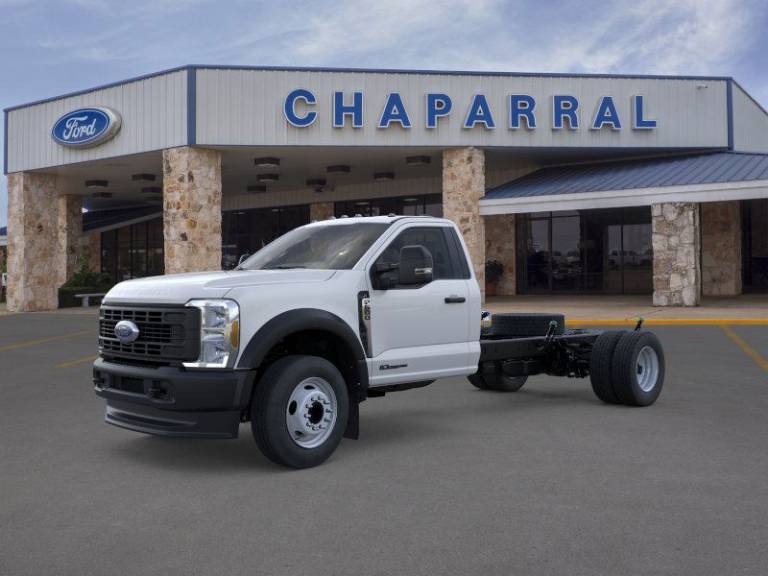 2025 Ford Super Duty F-600 DRW XL