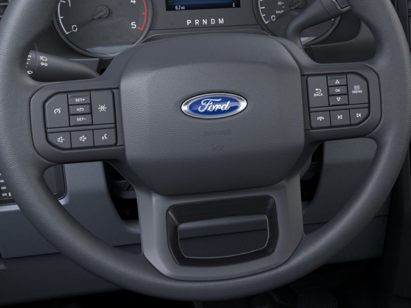 2025 Ford F-600 photo 12