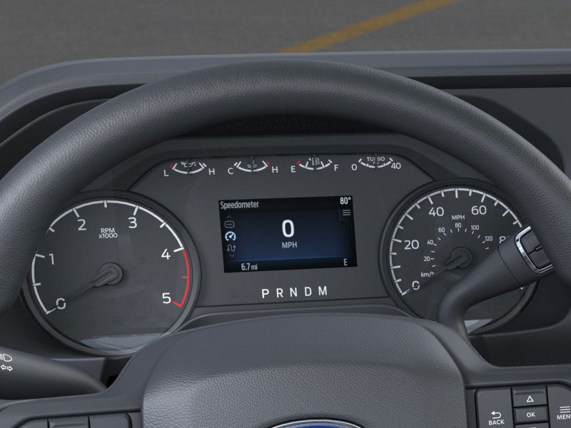 2025 Ford F-600 photo 13