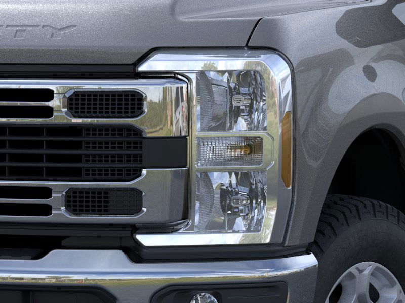 2026 Ford F-250 XLT photo 17