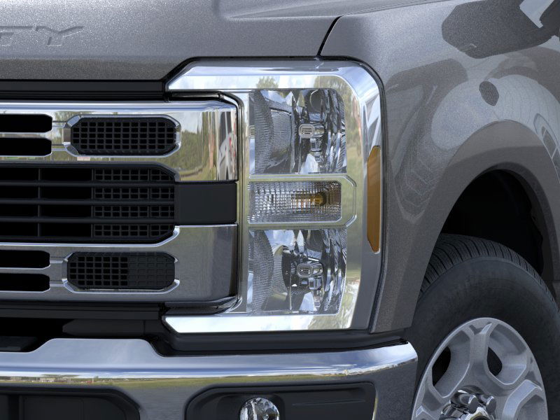 2026 Ford F-350 photo 16
