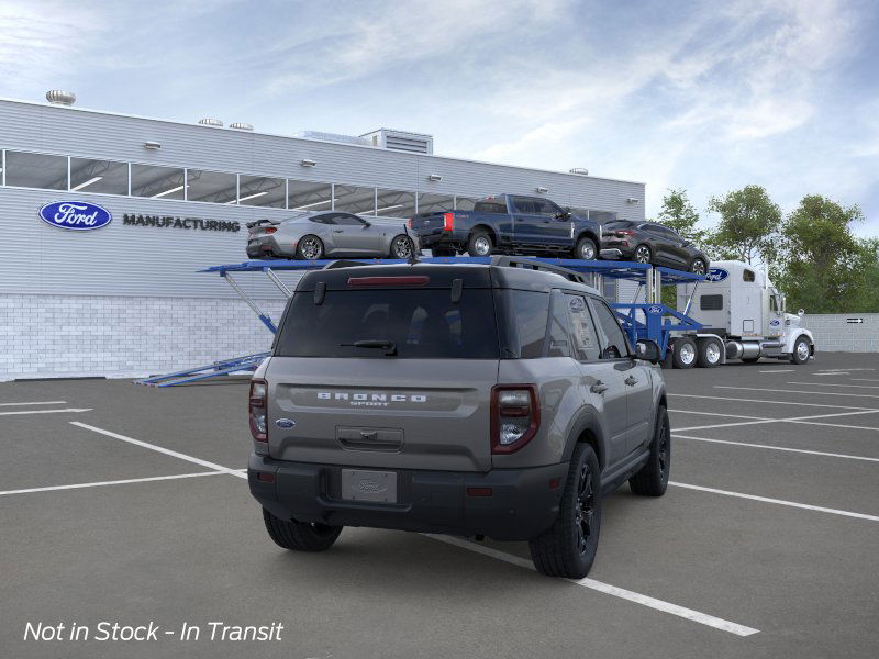 2025 Ford Bronco Sport Outer Banks photo 5