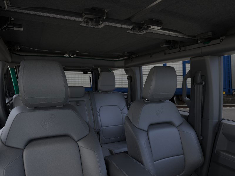 2025 Ford Bronco Outer Banks photo 11