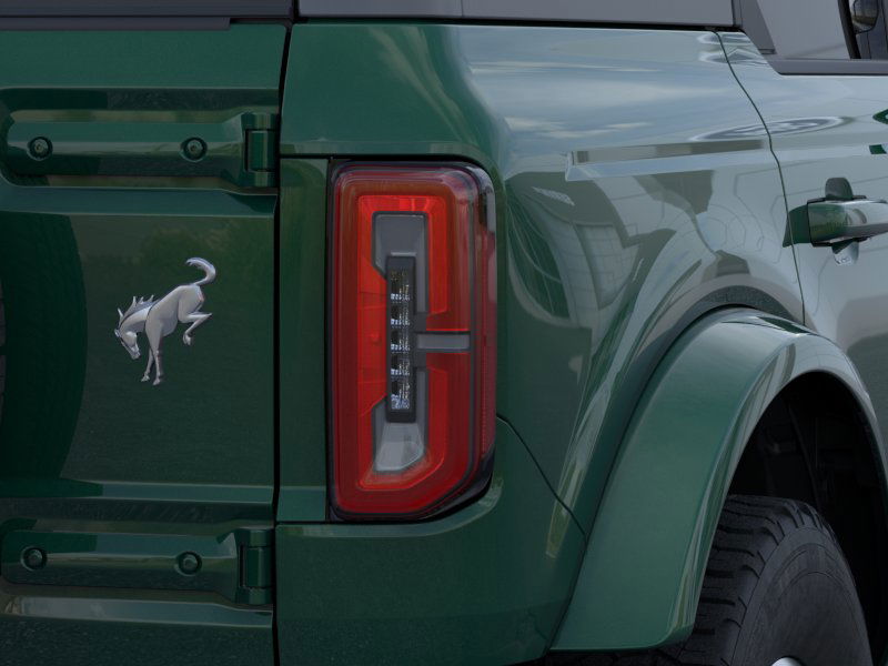 2025 Ford Bronco Outer Banks photo 20