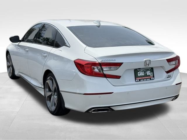 2018 Honda Accord Touring 2.0T photo 10