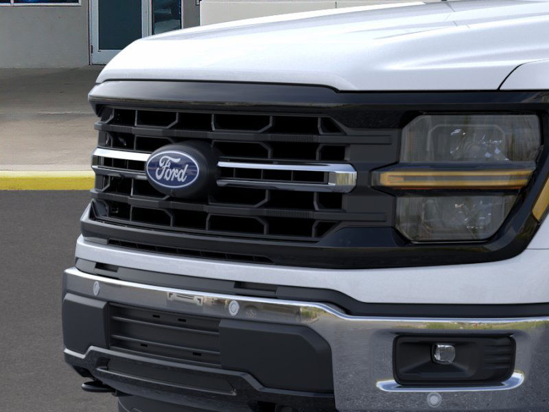2025 Ford F-150 XLT photo 16