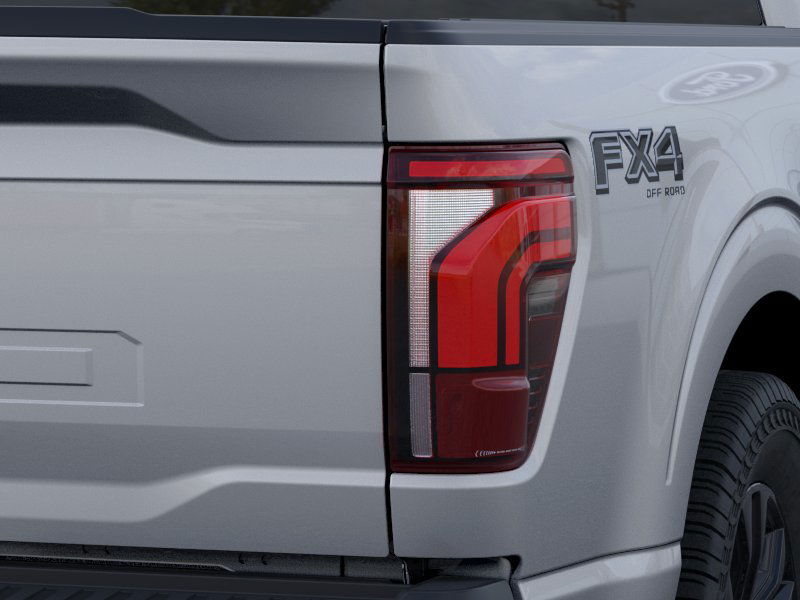 2025 Ford F-150 Lariat photo 13