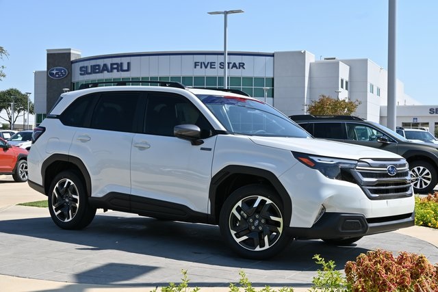New 2025 Subaru Forester Premium Hybrid