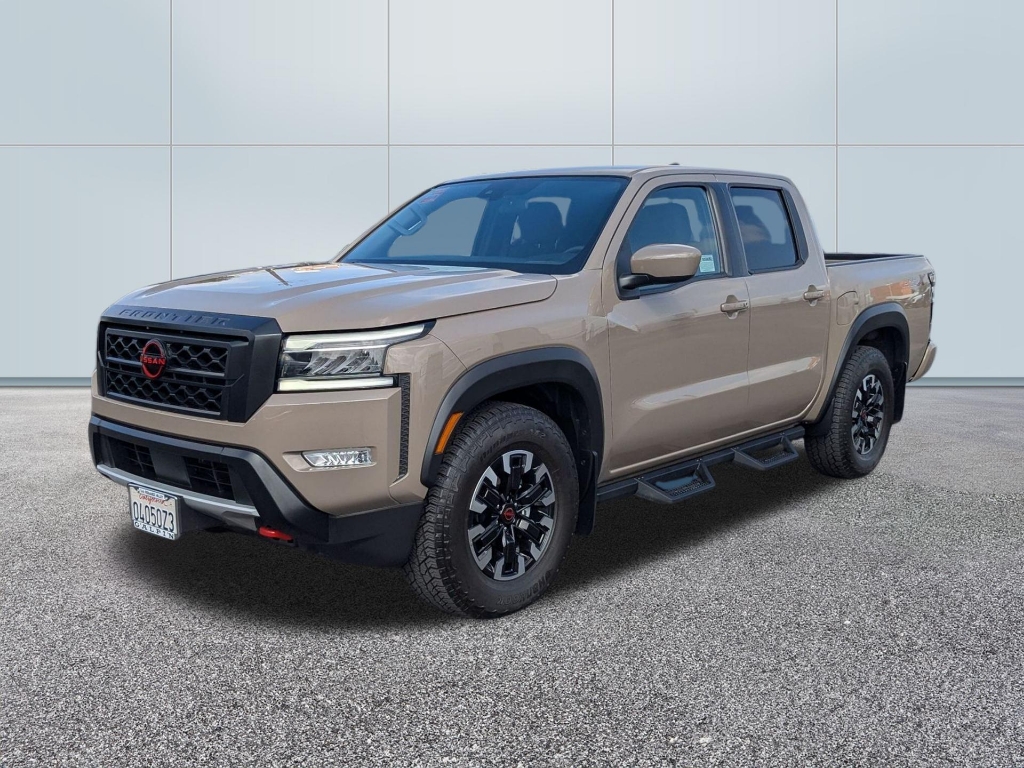 2024 Nissan Frontier Crew Cab PRO-X 4X2