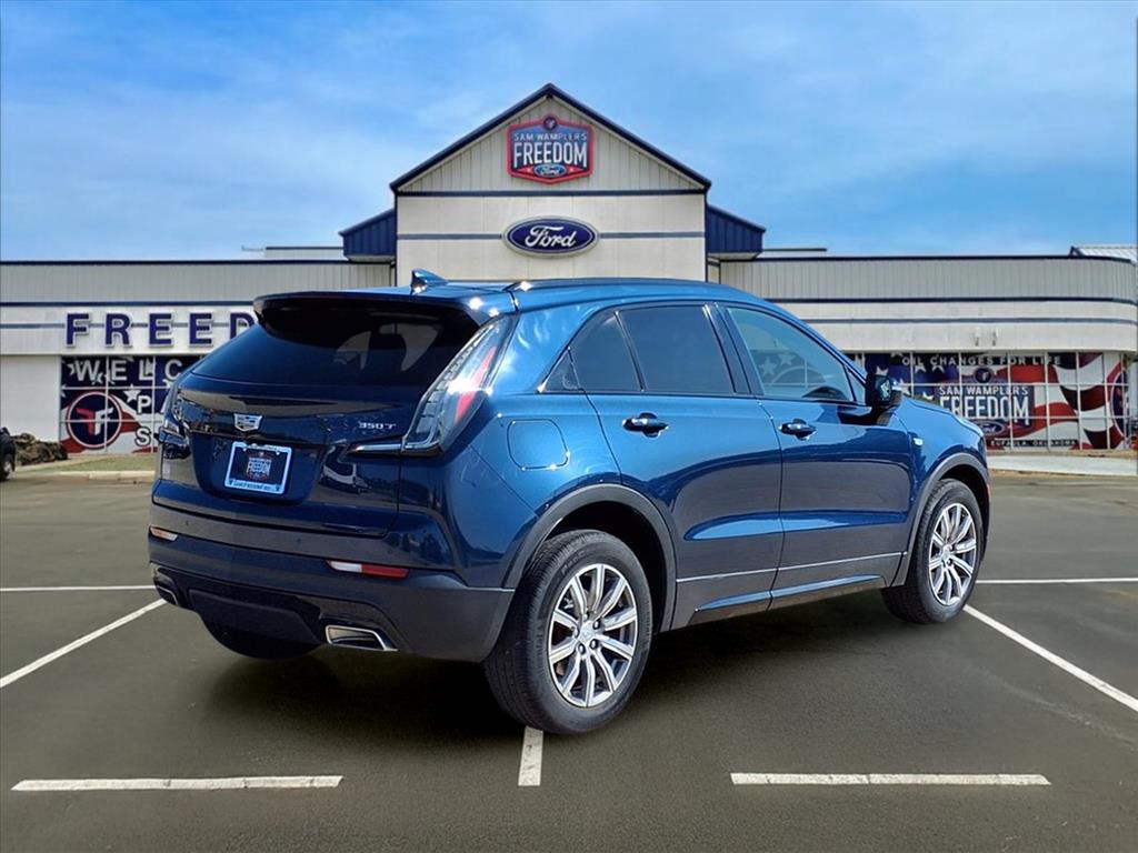 2021 Cadillac XT4 Sport photo 4