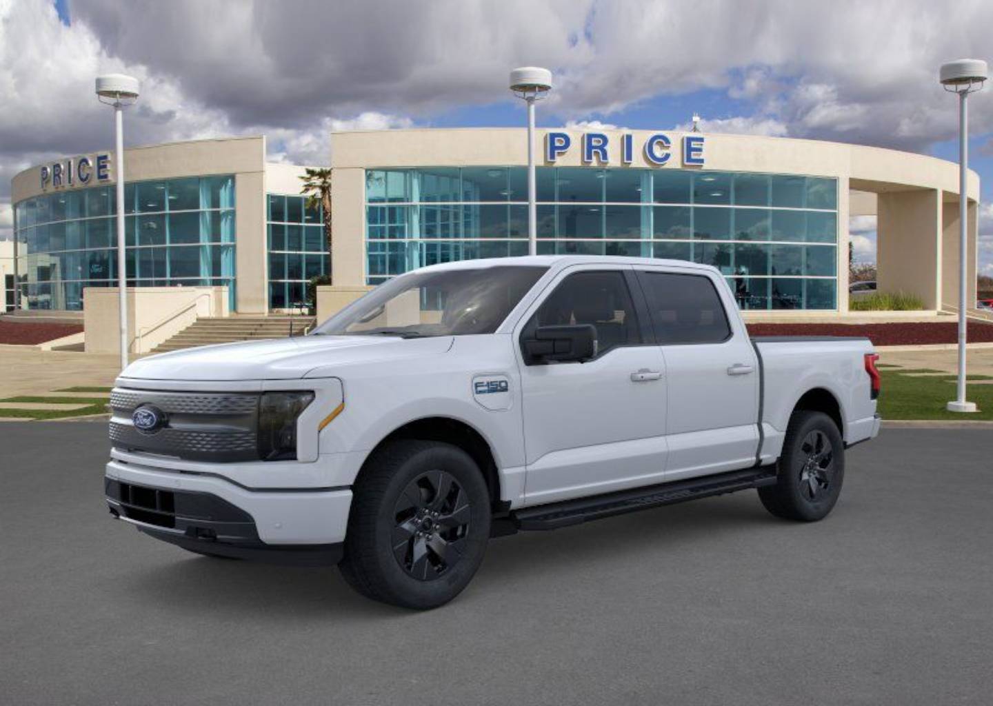 2025 Ford F-150 Lightning Flash's photo