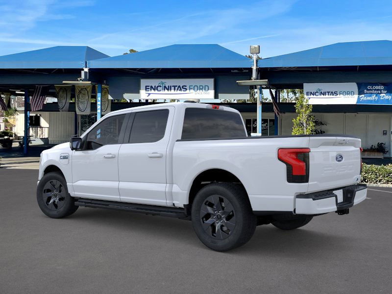 2025 Ford F-150 Lightning photo 4
