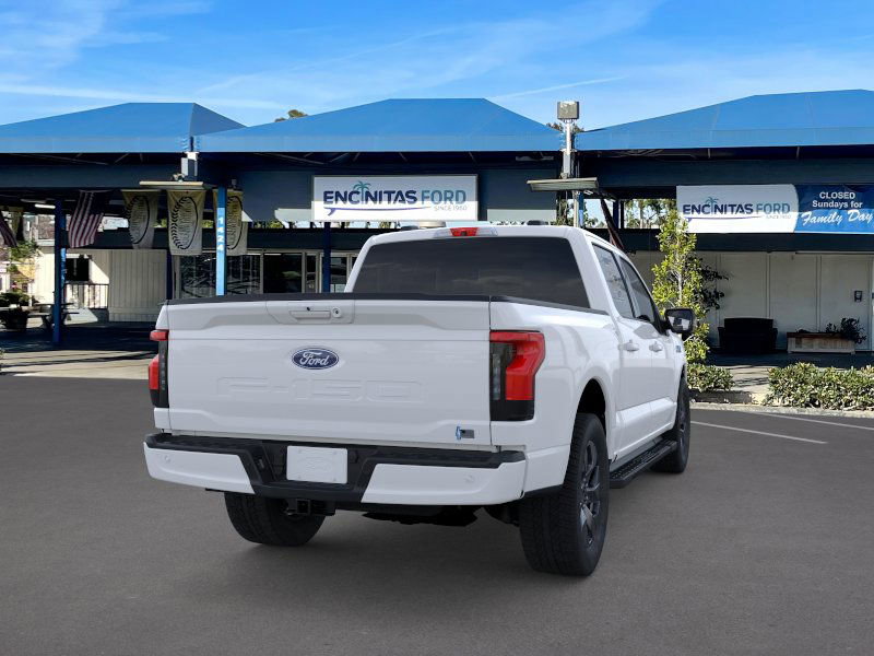 2025 Ford F-150 Lightning photo 8