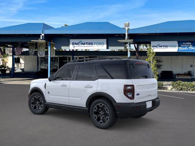 2025 Ford Bronco Sport Outer Banks photo 3
