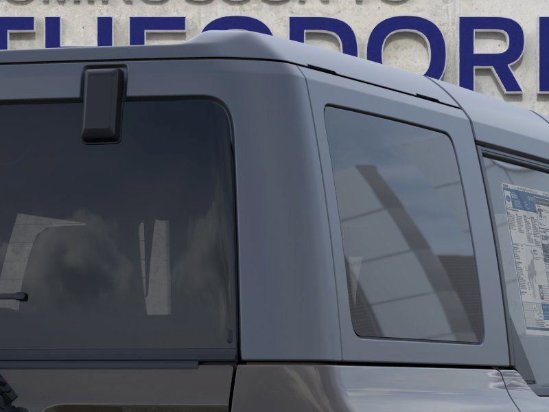 2025 Ford Bronco Badlands photo 24