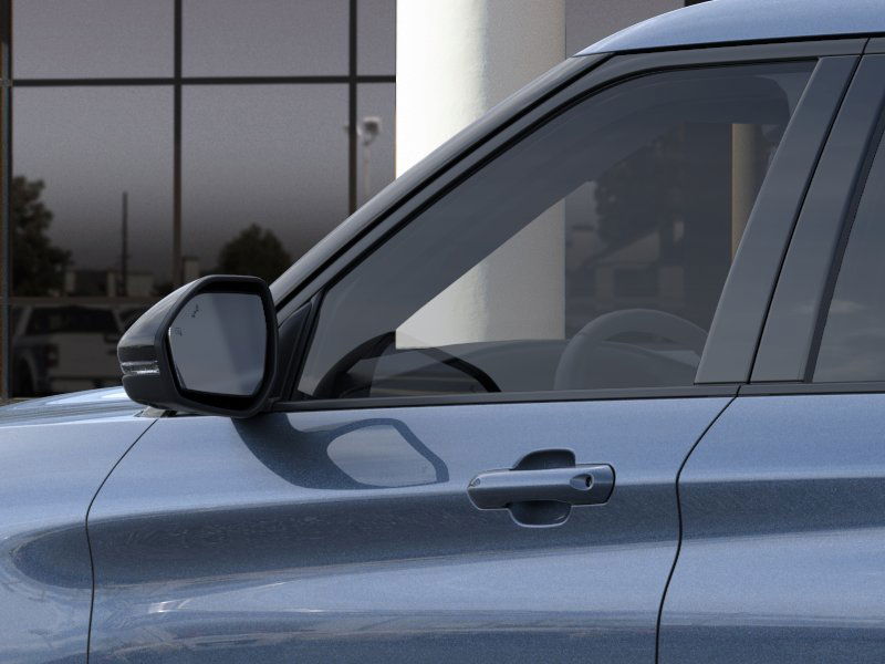 2025 Ford Explorer ST photo 2