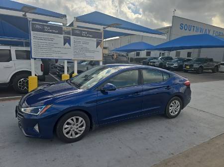2020 Hyundai Elantra SE