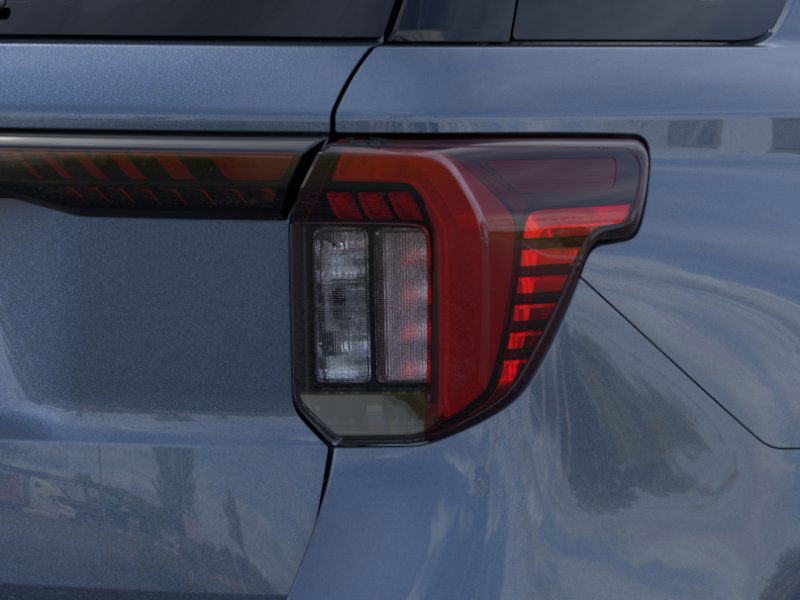 2025 Ford Explorer photo 13