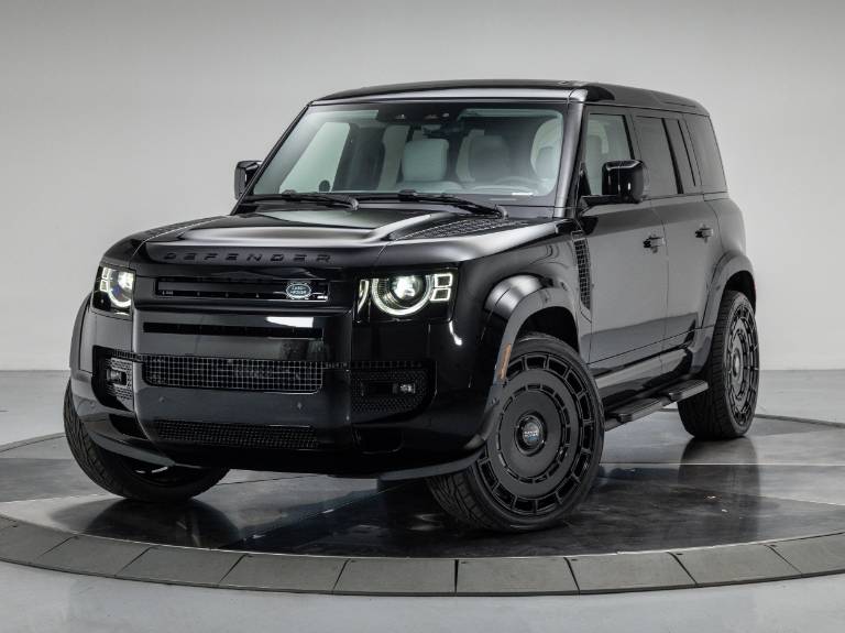 2025 Land Rover Defender 110 P500 X-Dynamic SE
