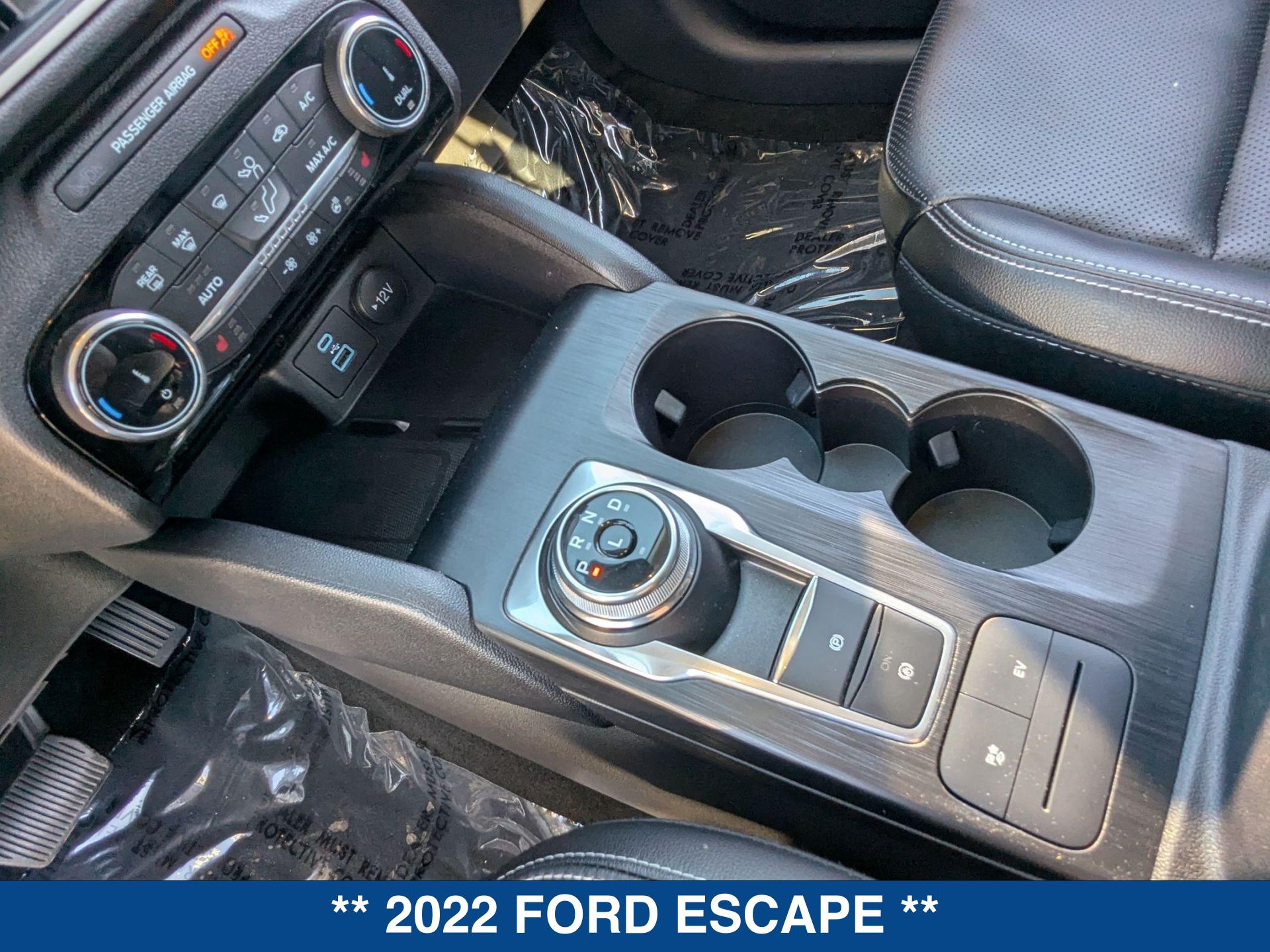 2022 Ford Escape SEL Plug-In Hybrid photo 18