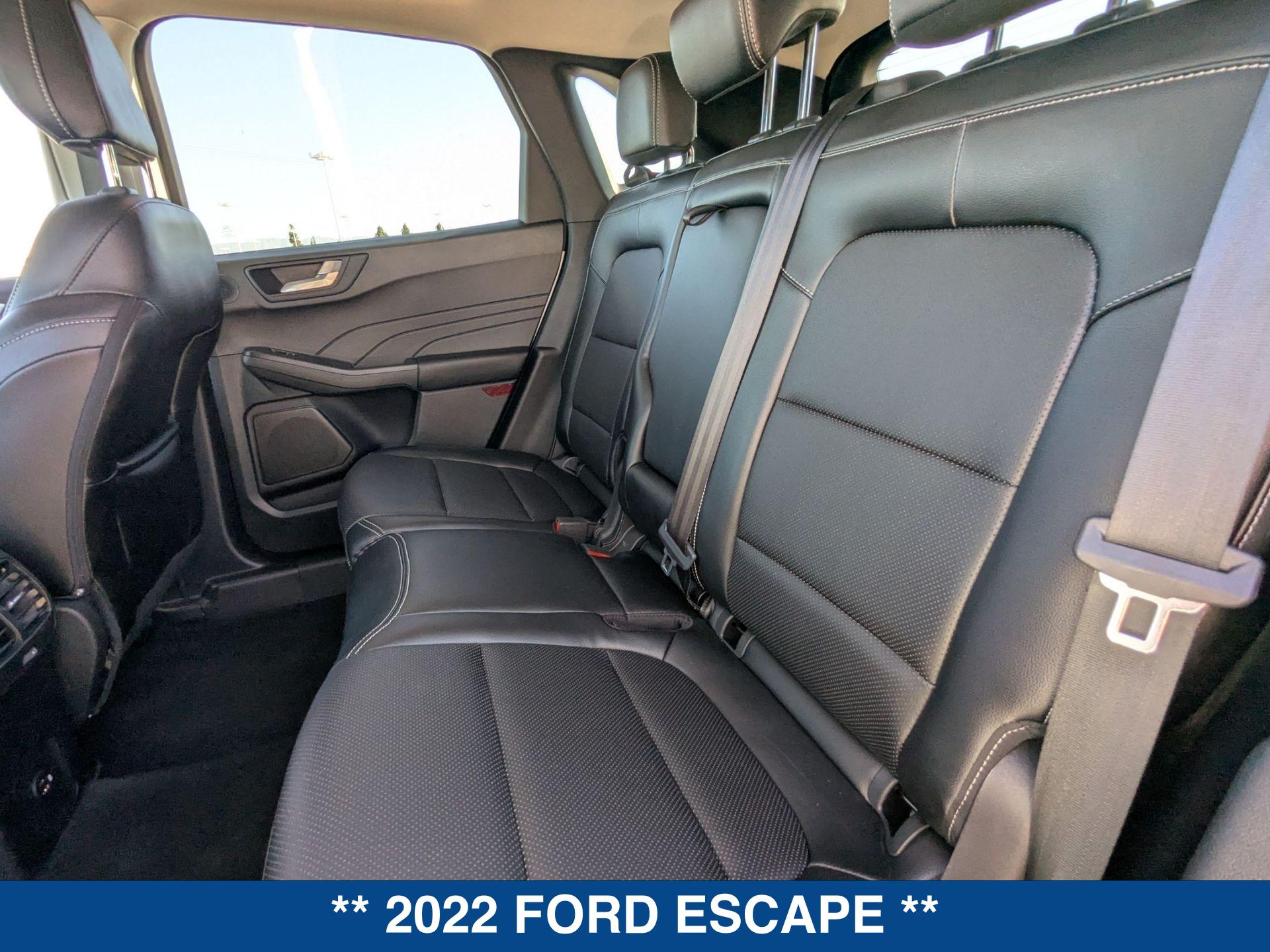 2022 Ford Escape SEL Plug-In Hybrid photo 21