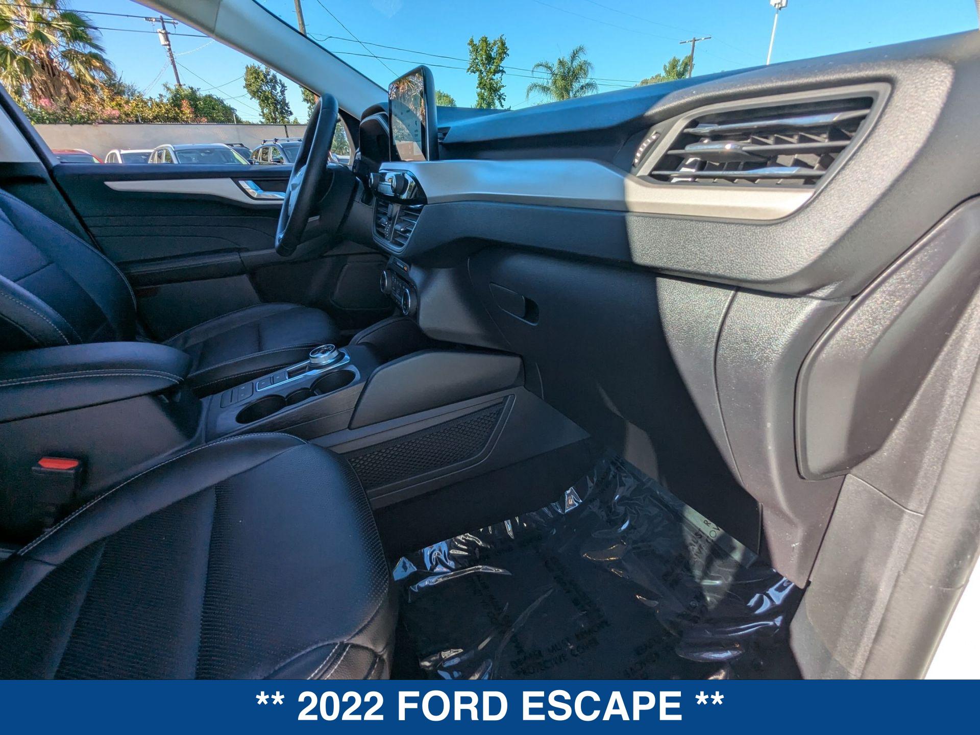 2022 Ford Escape SEL Plug-In Hybrid photo 23
