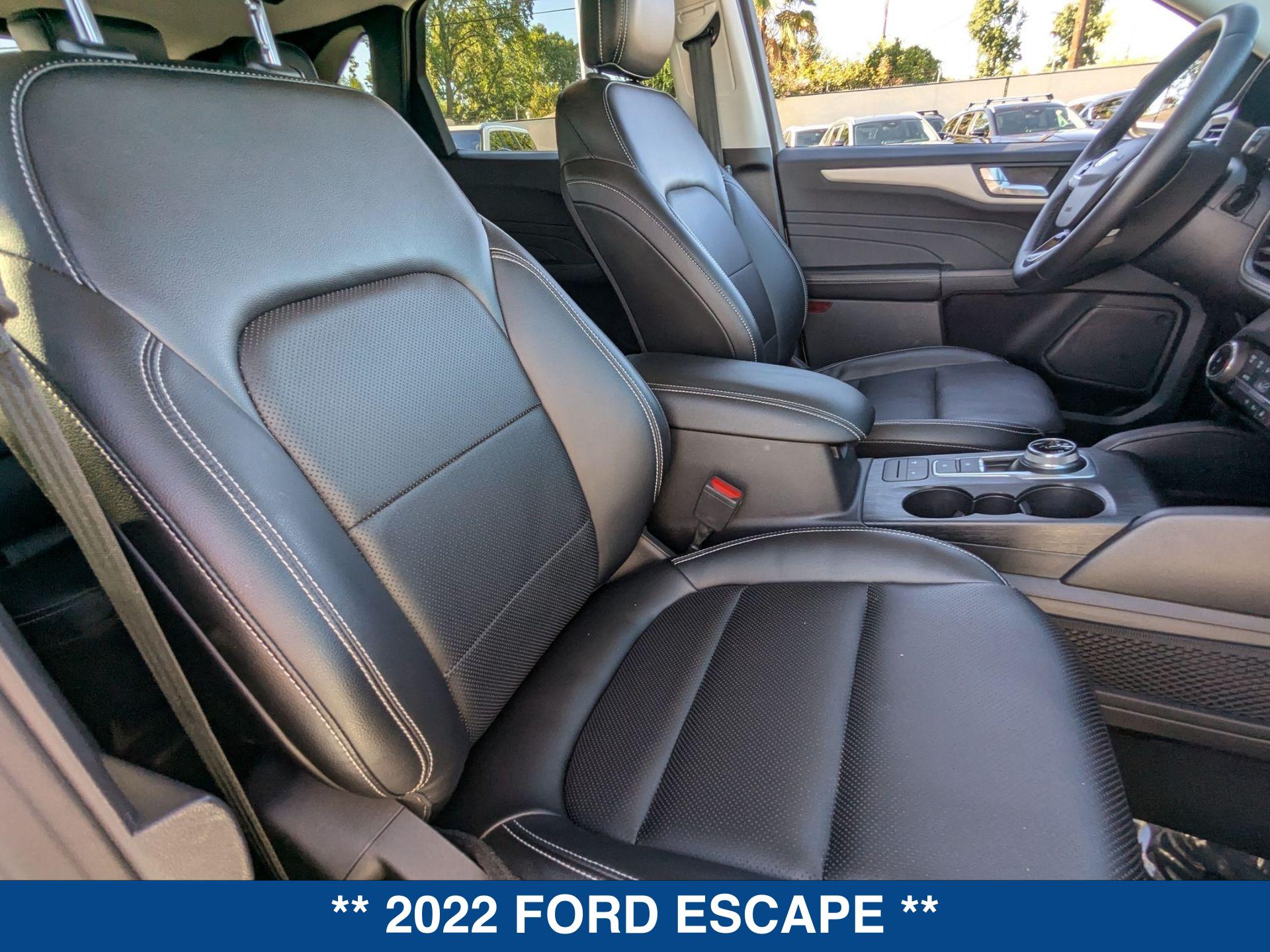 2022 Ford Escape SEL Plug-In Hybrid photo 24