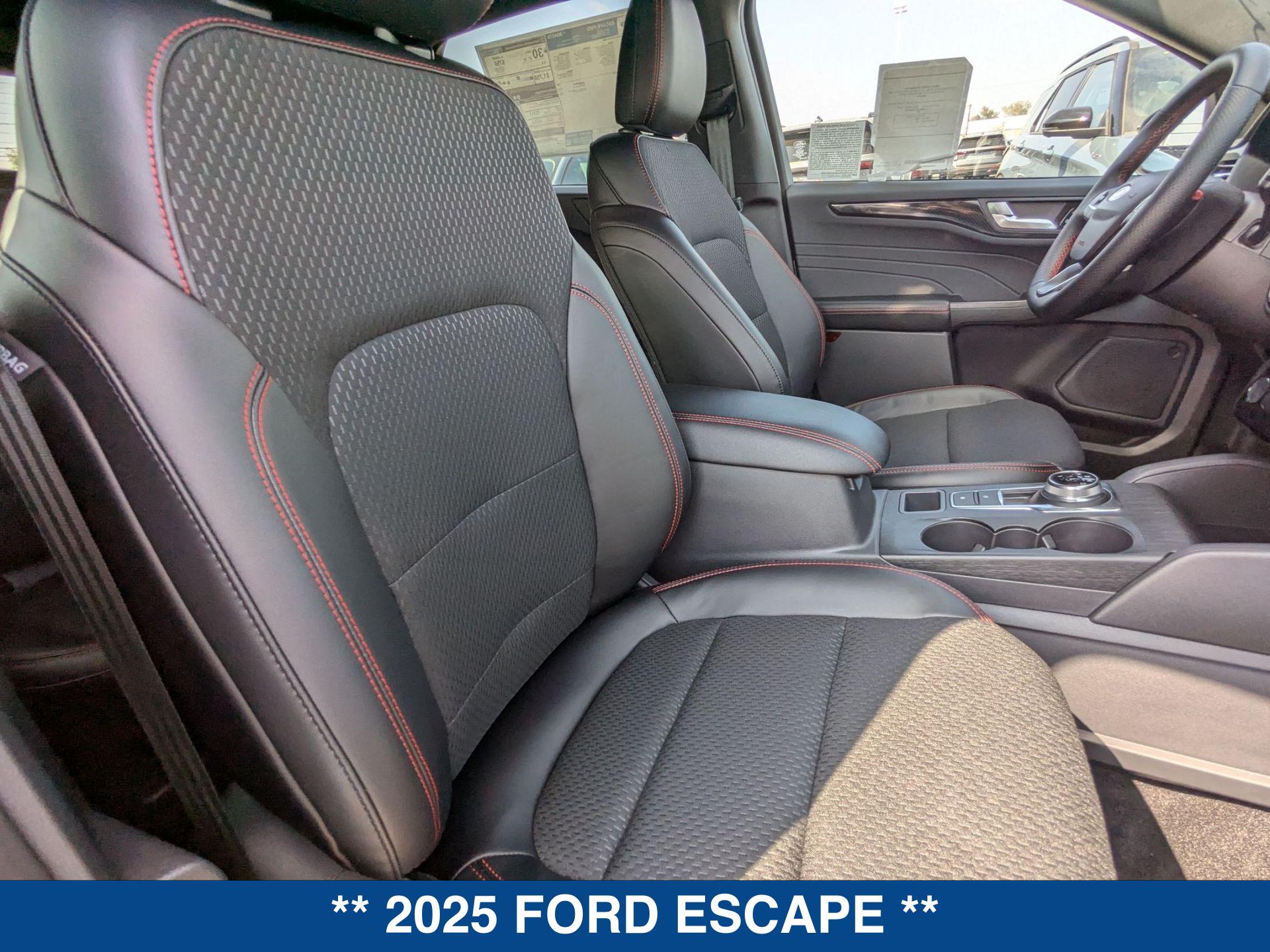 2025 Ford Escape ST-Line photo 20