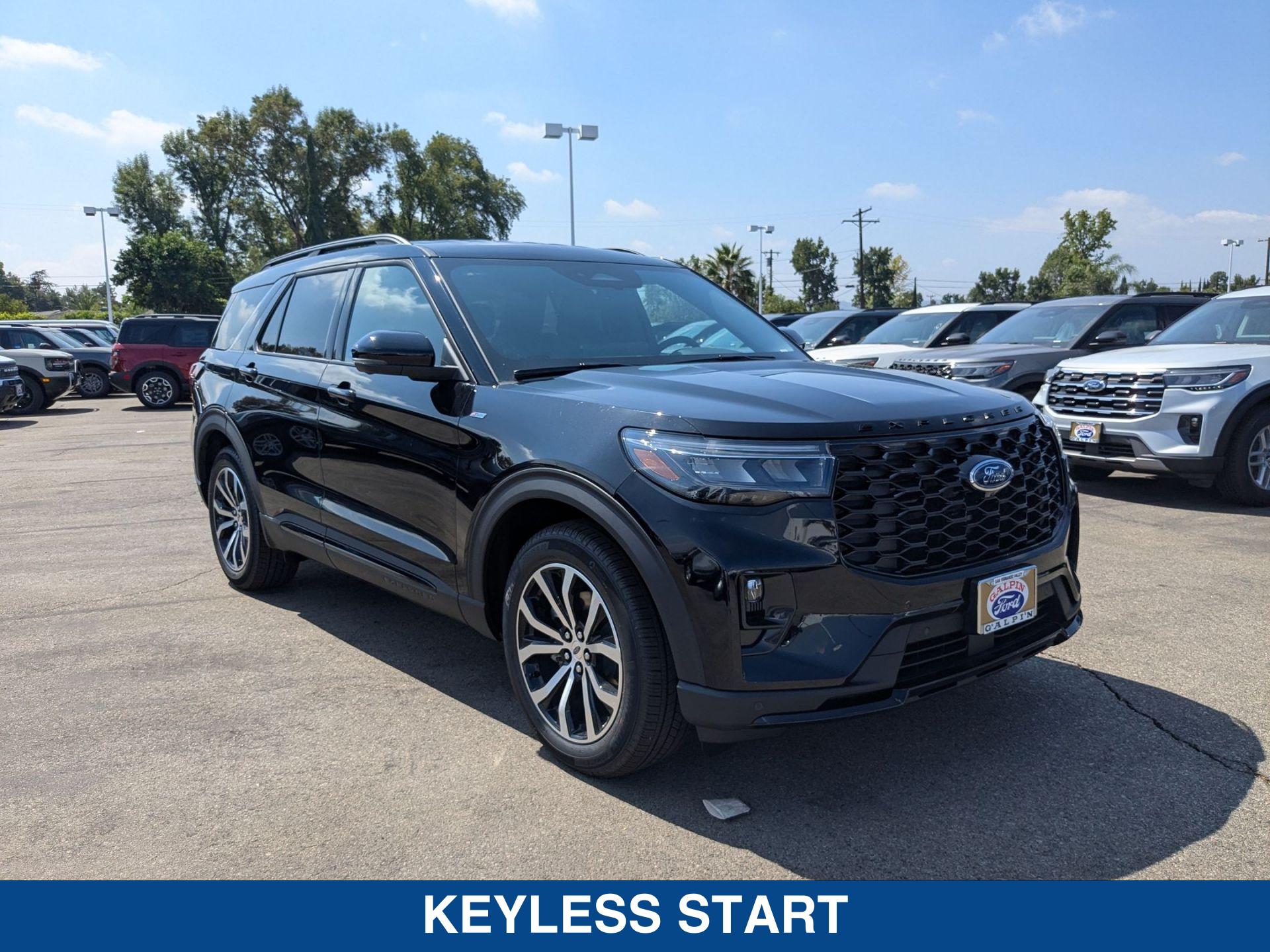 2025 Ford Explorer ST ST-Line photo 10