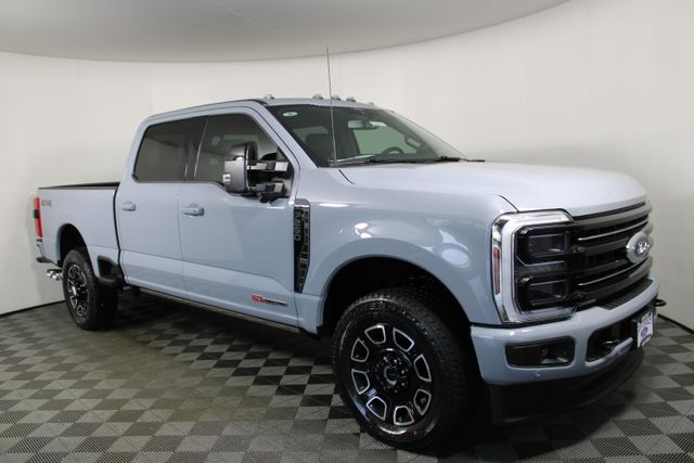 2026 Ford F-250 Platinum photo 2