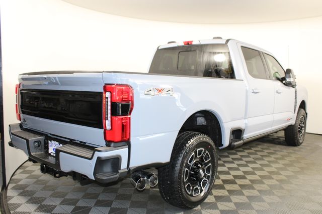 2026 Ford F-250 Platinum photo 3